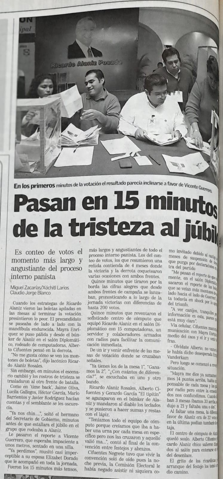 Página de a.m. con la foto del conteo de votos frente a un cartel de Ricardo Alaniz Posada y la cabeza «Pasan en 15 minutos de la tristeza al júbilo».