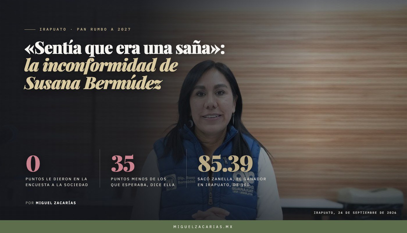 La diputada Susana Bermúdez Cano, con un chaleco del PAN y de la LXVI Legislatura, durante una conferencia.